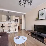 Urbannest_Pereca